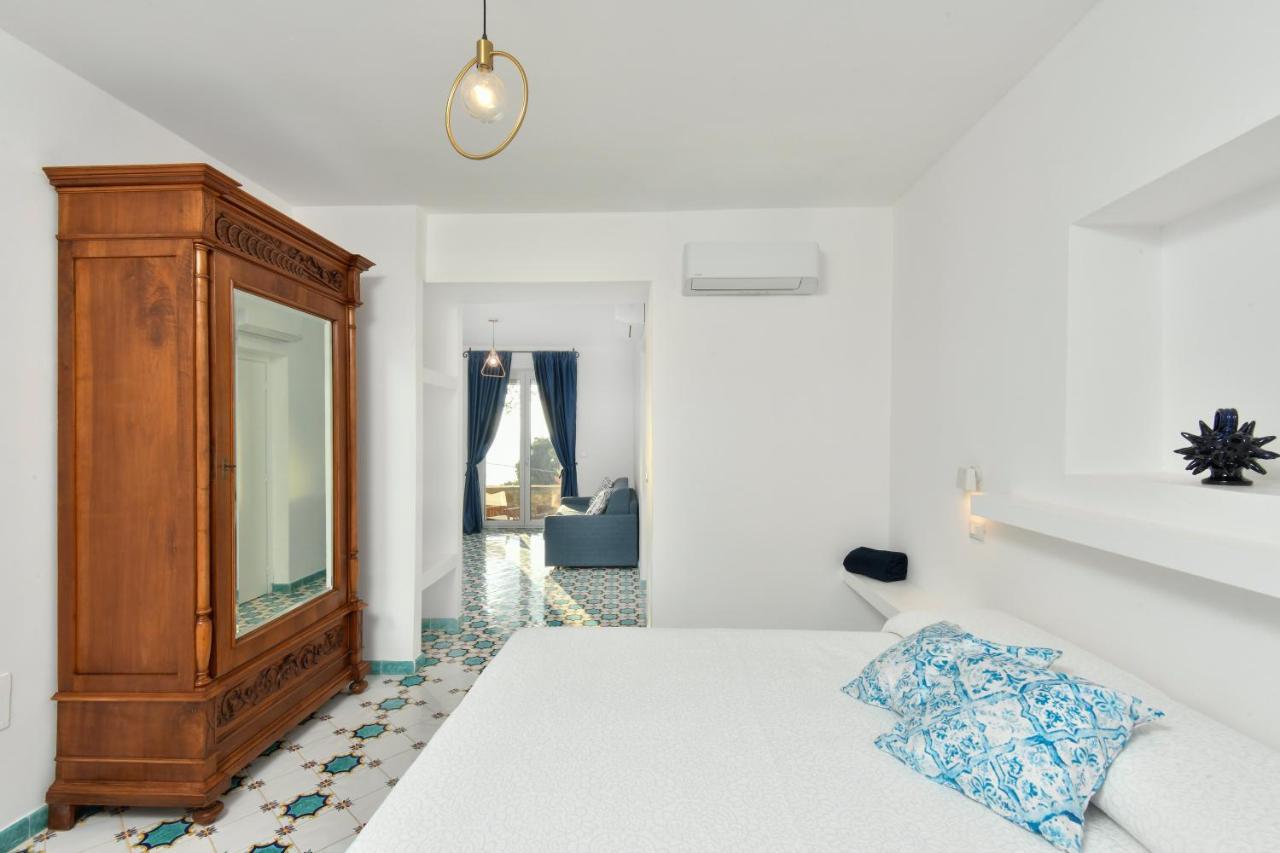 Albeca Boutique Hotel - Relais De Charme Sul Mare Кастелабате Екстериор снимка